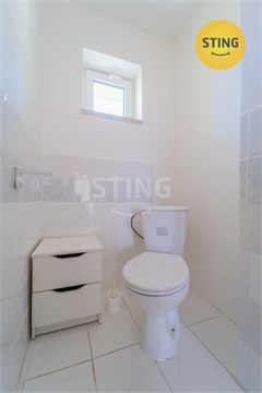 Prodej rodinného domu, 279 m² - 10