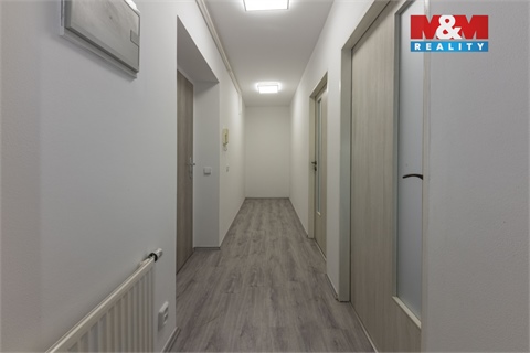 Prodej bytu 1+1, 40 m² 20