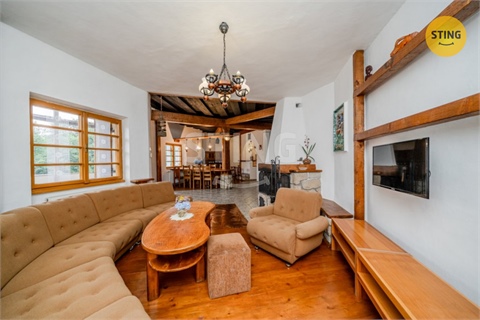 Prodej rodinného domu, 220 m² - 4