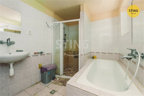 Prodej rodinného domu, 290 m² 8
