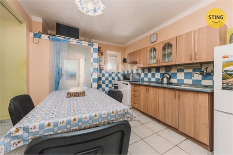 Prodej rodinného domu, 290 m² 2