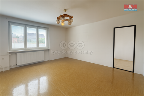 Prodej rodinného domu, 250 m² - 6