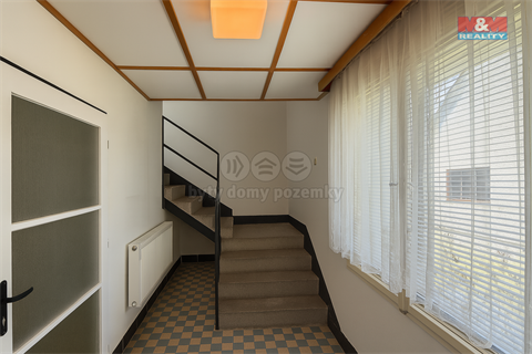 Prodej rodinného domu, 250 m² 6