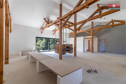 Prodej rodinného domu, 800 m² 18