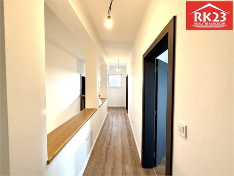 Prodej rodinného domu, 200 m² - 22