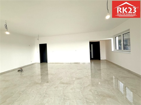 Prodej rodinného domu, 200 m² 14