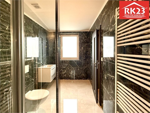 Prodej rodinného domu, 200 m² - 26