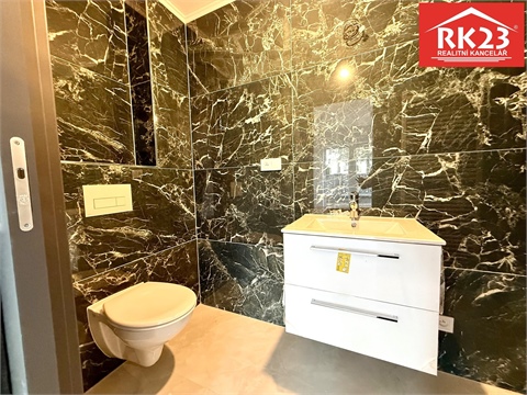 Prodej rodinného domu, 200 m² - 4