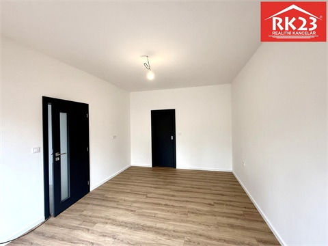 Prodej rodinného domu, 200 m² 4