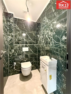 Prodej rodinného domu, 200 m² 8