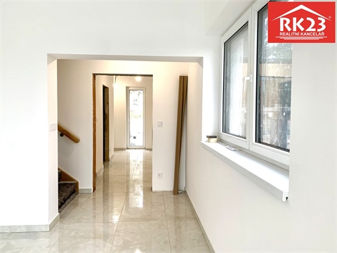 Prodej rodinného domu, 200 m² 18