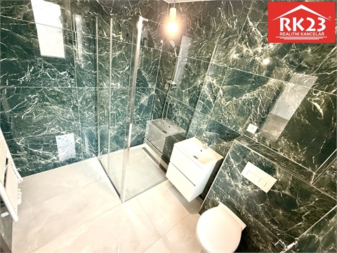 Prodej rodinného domu, 200 m² - 24