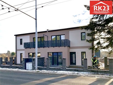 Prodej rodinného domu, 200 m² 0