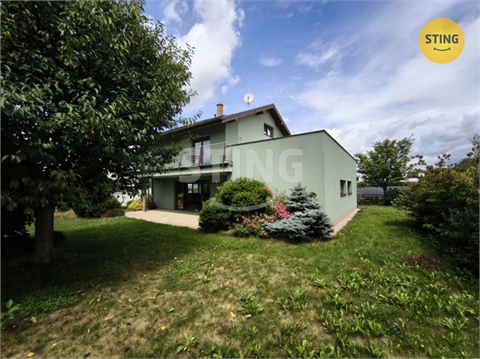 Prodej rodinného domu, 239 m² 12