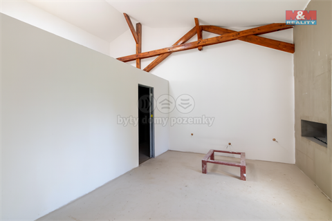 Prodej komerčního objektu, 800 m² - 14