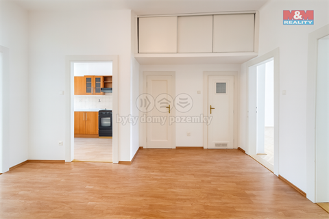 Pronájem bytu 3+1, 105 m² - 2