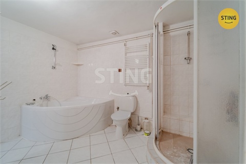 Prodej rodinného domu, 497 m² 14