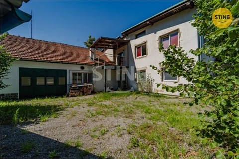 Prodej rodinného domu, 497 m² 28