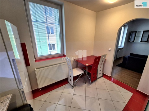 Pronájem bytu 2+1, 50 m² - 4