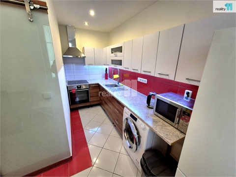 Pronájem bytu 2+1, 50 m² - 2