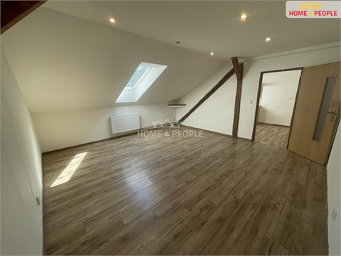 Pronájem bytu 1+1, 40 m² - 12