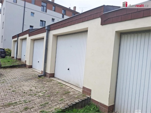 Pronájem garáže, 22 m² - 0
