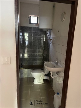 Prodej rodinného domu, 450 m² 4