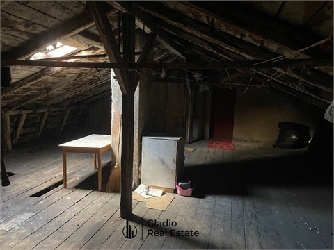 Prodej rodinného domu, 450 m² - 6