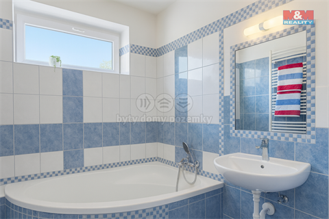 Prodej rodinného domu, 270 m² - 20