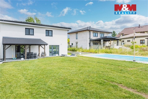 Prodej rodinného domu, 285 m² - 4