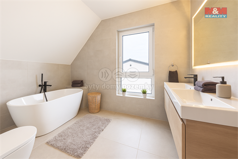 Prodej rodinného domu, 125 m² 10