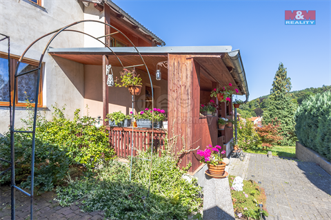 Prodej rodinného domu, 180 m² - 20