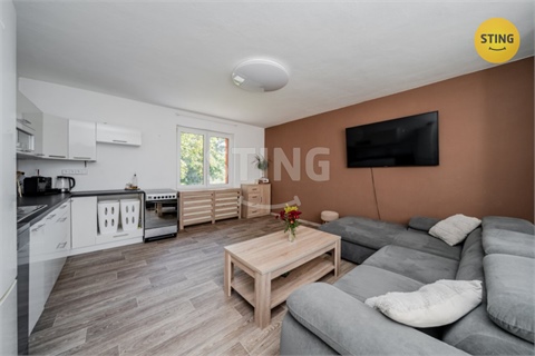 Prodej rodinného domu, 250 m² - 14