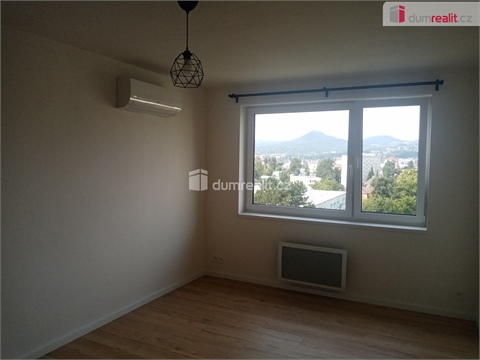 Pronájem bytu 3+1, 65 m² - 2