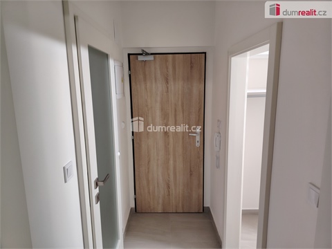 Pronájem bytu 1kk, 21 m² - 14