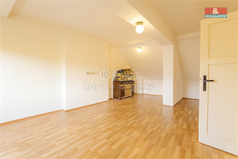 Prodej rodinného domu, 130 m² - 6