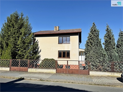 Prodej rodinného domu, 178 m² 2
