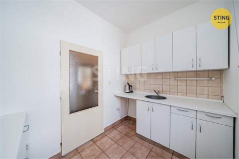 Pronájem kanceláře, 250 m² 16