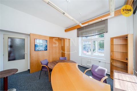 Pronájem kanceláře, 250 m² - 10