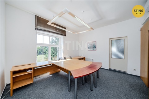 Pronájem kanceláře, 250 m² 24