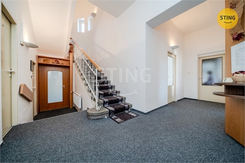 Pronájem kanceláře, 250 m² - 16