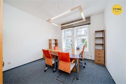 Pronájem kanceláře, 250 m² - 24