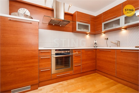 Prodej rodinného domu, 240 m² - 18