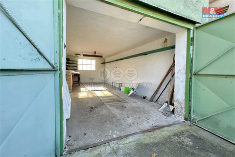 Prodej rodinného domu, 110 m² - 10