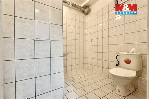 Pronájem obchodních prostor, 122 m² - 2