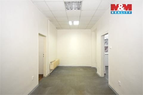 Pronájem obchodních prostor, 122 m² 8