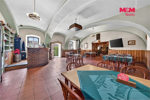 Prodej restaurace, 879 m² - 2