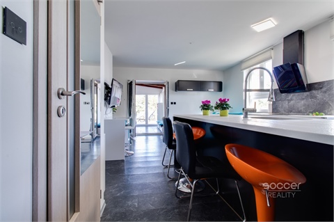 Pronájem bytu 2kk, 84 m² 10