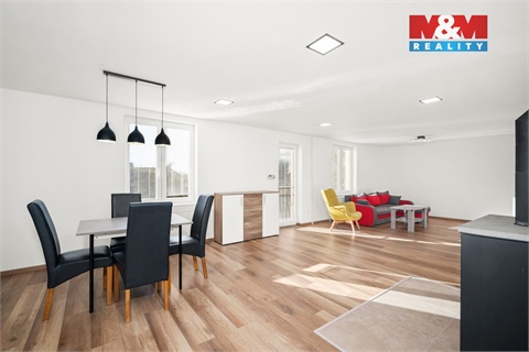 Prodej rodinného domu, 238 m² - 8