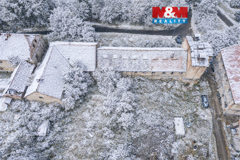 Prodej komerčního objektu, 1 000 m² - 0